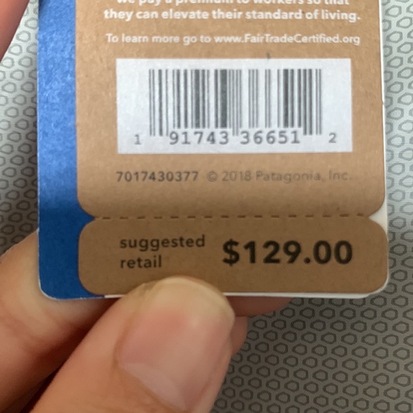 Patagonia Women’s Torrentshell Jacket - Picture 5 of 5